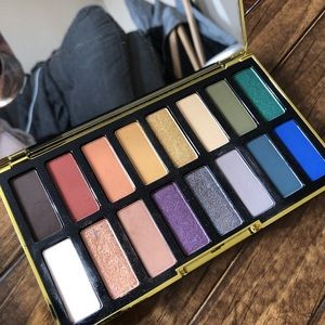 Kat Von d 10 year anniversary palette